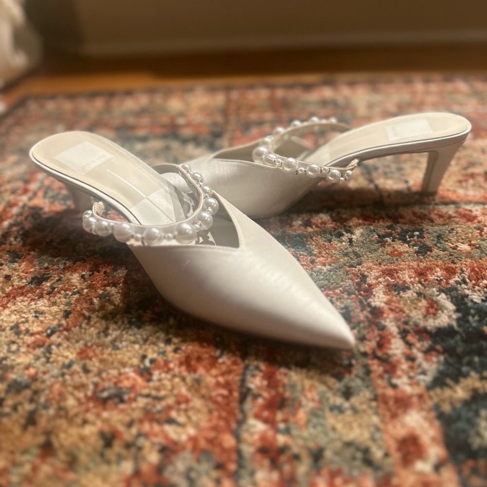 Dolce Vita Kanika Pearl Midi Heels